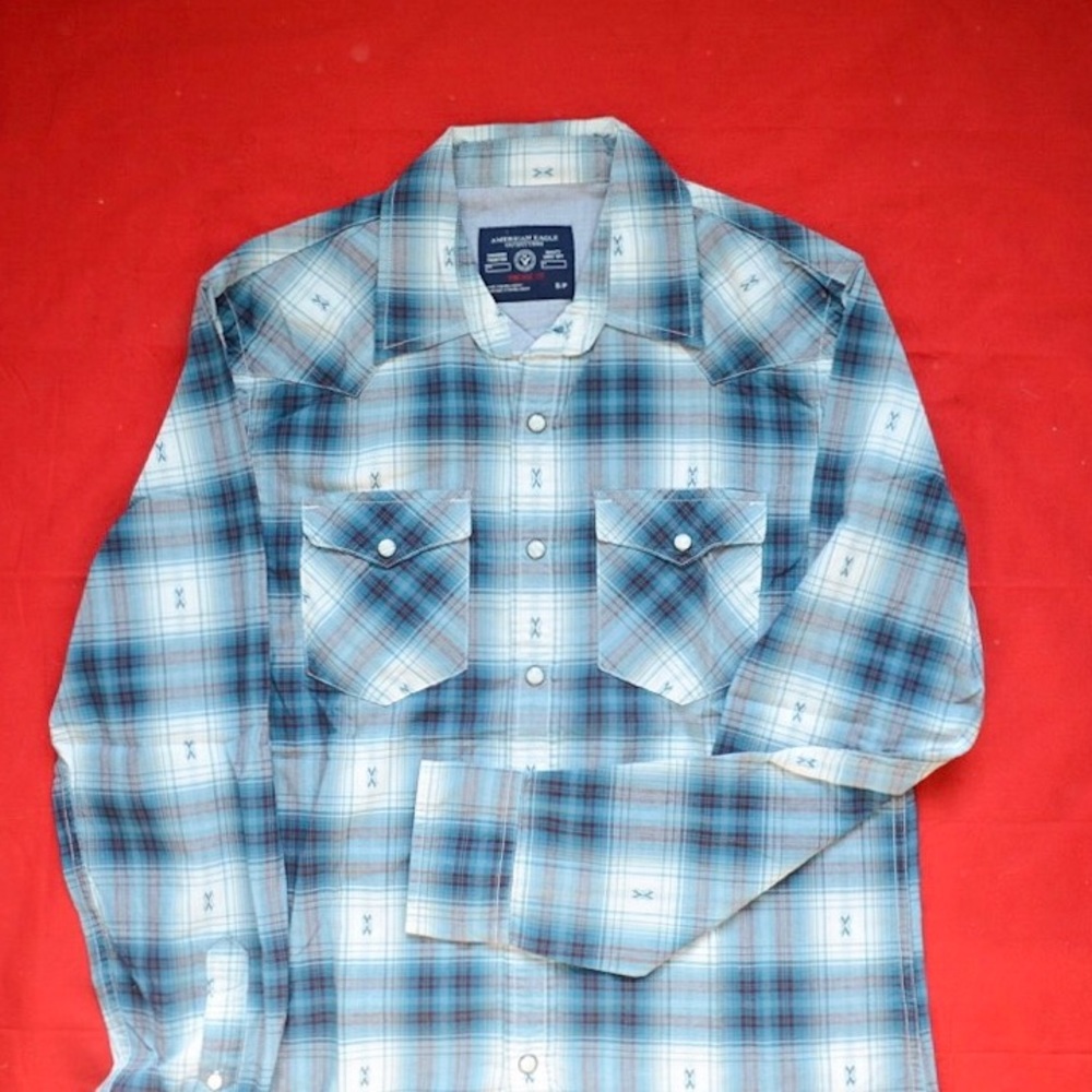 American Eagle Vintage Fit Adult Small Button Down